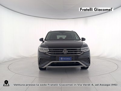 Auto Volkswagen Tiguan allspace 2.0 tdi elegance 150cv dsg usata in vendita presso concessionaria Fratelli Giacomel a 33.900 € - foto numero 2