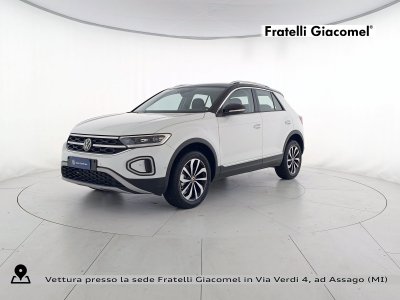 Auto Volkswagen T-Roc 1.5 tsi style dsg aziendale in vendita presso concessionaria Fratelli Giacomel a 28.490 &euro; - foto numero 1