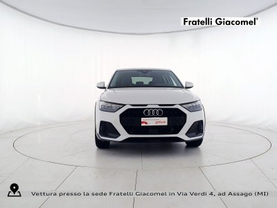 Auto Audi A1 allstreet 30 1.0 tfsi 116cv s tronic aziendale in vendita presso concessionaria Fratelli Giacomel a 28.300 &euro; - foto numero 2