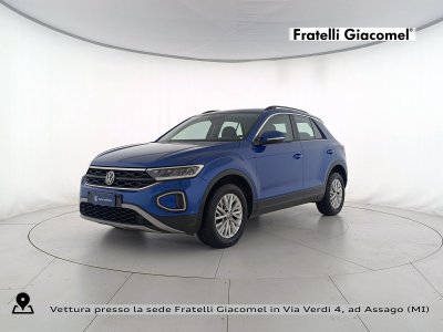 Auto Volkswagen T-Roc 2.0 tdi life 150cv dsg usata in vendita presso concessionaria Fratelli Giacomel a 23.400 &euro; - foto numero 1