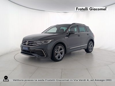 Auto Volkswagen Tiguan 2.0 tdi r-line 4motion 150cv dsg usata in vendita presso concessionaria Fratelli Giacomel a 32.900 &euro; - foto numero 1
