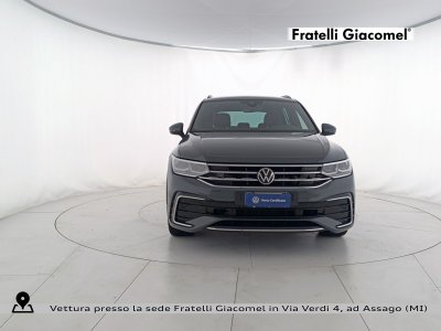Auto Volkswagen Tiguan 2.0 tdi r-line 4motion 150cv dsg usata in vendita presso concessionaria Fratelli Giacomel a 32.900 &euro; - foto numero 2