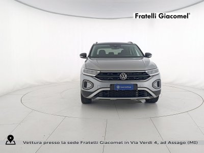 Auto Volkswagen T-Roc 1.5 tsi sport dsg aziendale in vendita presso concessionaria Fratelli Giacomel a 27.900 &euro; - foto numero 2