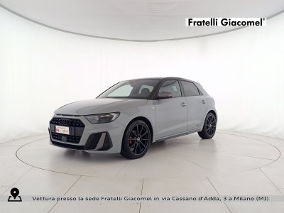 Auto Audi A1 sportback 30 1.0 tfsi identity black 110cv s-tronic usata in vendita presso concessionaria Fratelli Giacomel a 24.900 &euro; - foto numero 1