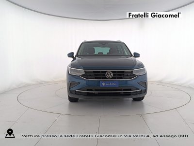 Auto Volkswagen Tiguan 1.5 tsi life 150cv dsg usata in vendita presso concessionaria Fratelli Giacomel a 24.400 &euro; - foto numero 2