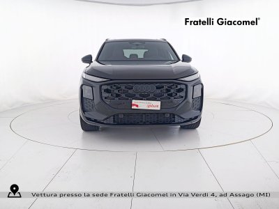 Auto Audi Q3 2.0 tfsi s line edition quattro 265cv s-tronic km 0 in vendita presso concessionaria Fratelli Giacomel a 65.900 &euro; - foto numero 2