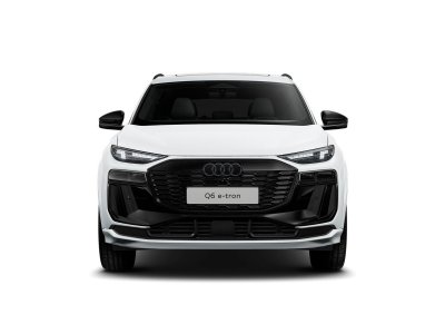 Auto Audi Q6 e-tron s line edition quattro 476cv nuova in vendita presso concessionaria Fratelli Giacomel a 96.200 &euro; - foto numero 2