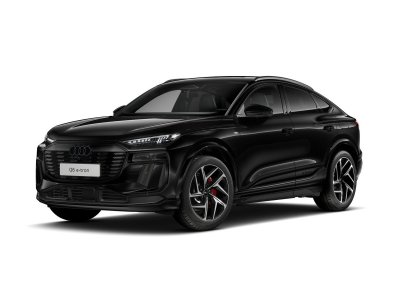 Auto Audi Q6 e-tron sportback e-tron performance s line 326cv nuova in vendita presso concessionaria Fratelli Giacomel a 97.800 &euro; - foto numero 1